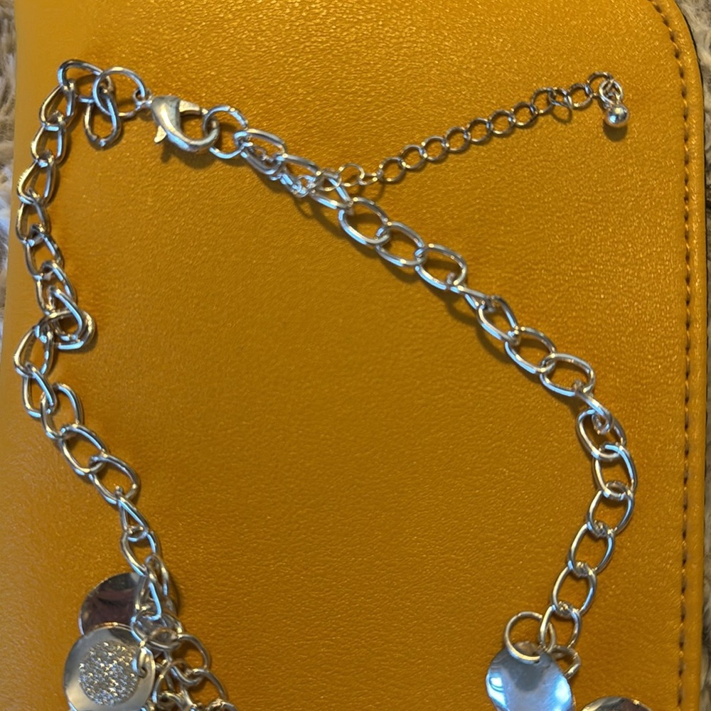 Silver sugar glitter adjustable statement necklace - Picture 3 of 5